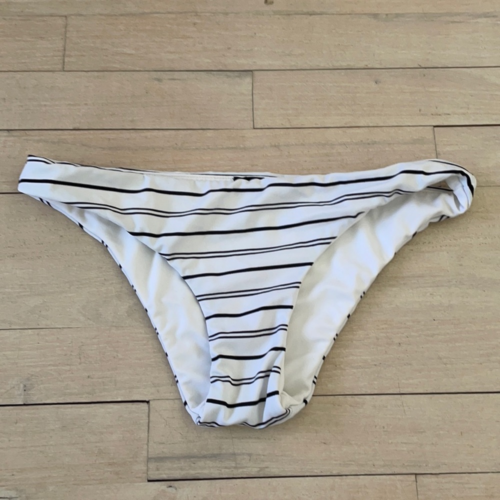 LA Hearts B&W bikini bottom